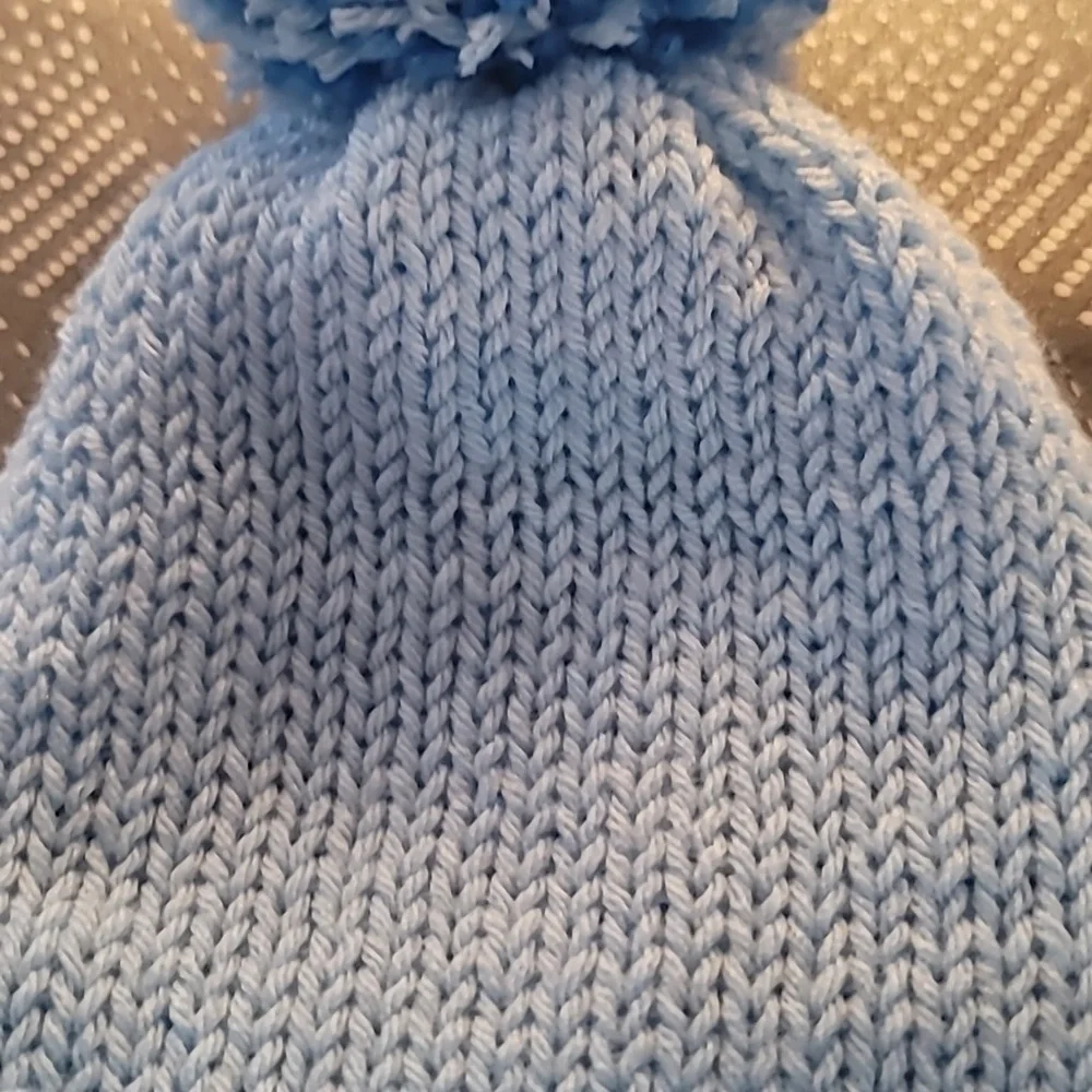 teen/Adult  Blue Knit Pom-Pom Beanie